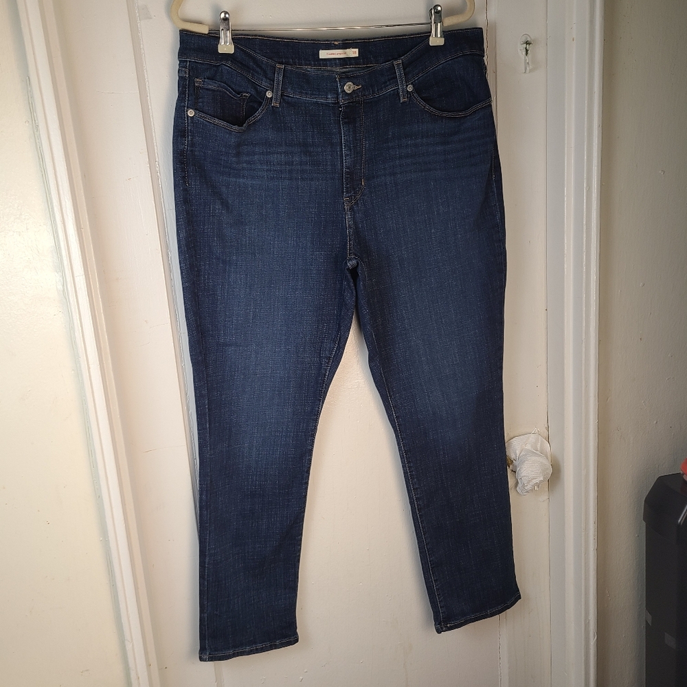 Levi Strauss & CO Classic Straight Jeans Women's Size 18 Blue Denim.W 34/L28.